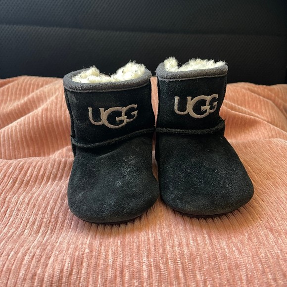 UGG Other - Ugg Baby Booties size 2/3